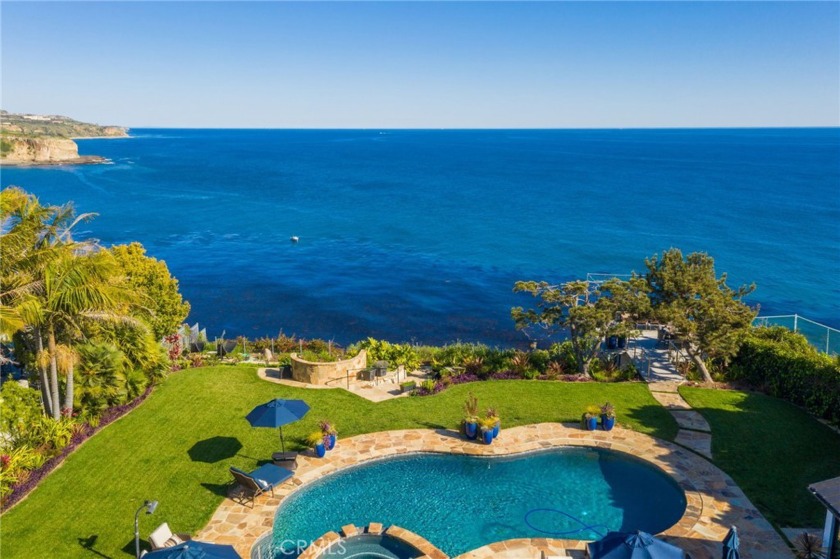 Introducing 44 Sea Cove Drive, a luxurious oasis nestled in the - Beach Home for sale in Rancho Palos Verdes, California on Beachhouse.com