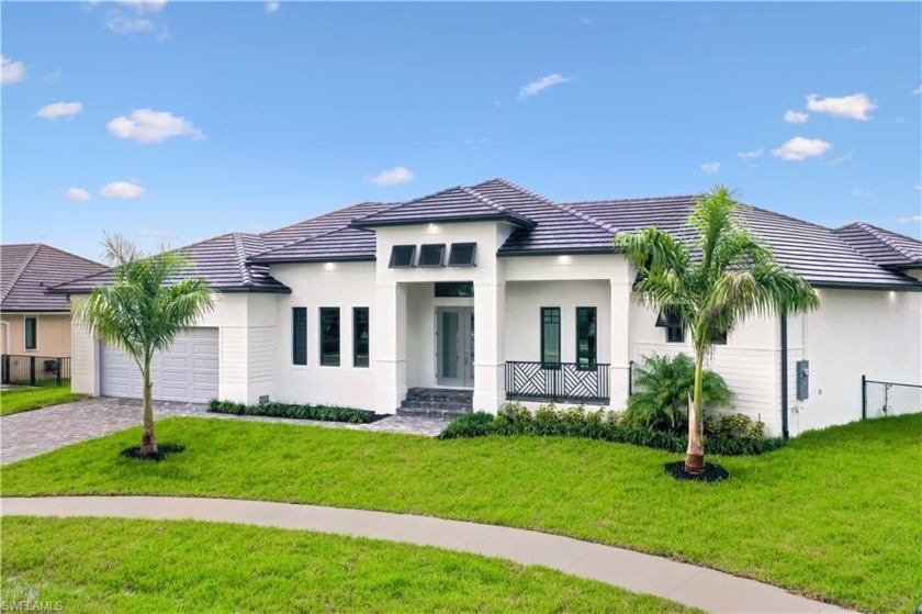 Welcome to your dream home at 126 Templewood Court in Marco - Beach Home for sale in Marco Island, Florida on Beachhouse.com