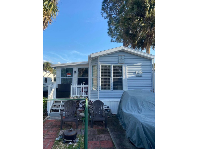 1/1 all age gated community nice clean home with a clubhouse - Beach Home for sale in Vero Beach, Florida on Beachhouse.com