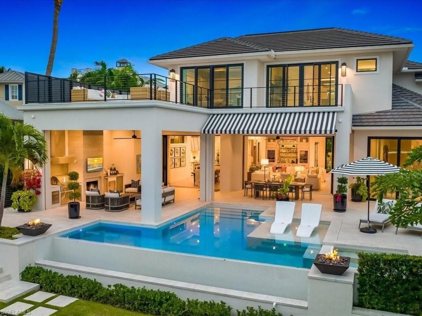 This luxurious coastal home in Aqualane Shores epitomizes - Beach Home for sale in Naples, Florida on Beachhouse.com