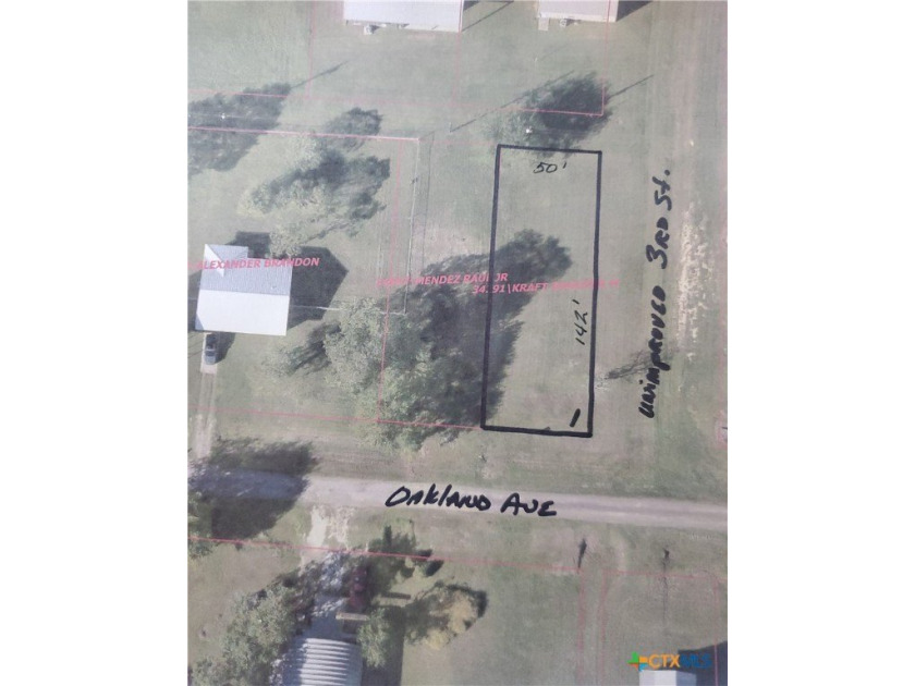 Corner lot with 50' frontage on paved Oakland Ave. & 142' - Beach Lot for sale in Seadrift, Texas on Beachhouse.com