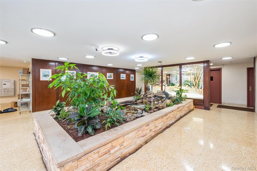 Experience the perfect blend of organization and accessibility - Beach Home for sale in Freeport, New York on Beachhouse.com