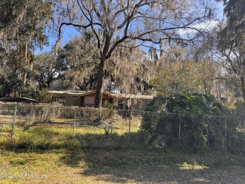 ***MASSIVE PRICE IMPROVEMENT*** This INVESTER DELIGHT is ready - Beach Home for sale in Fernandina Beach, Florida on Beachhouse.com