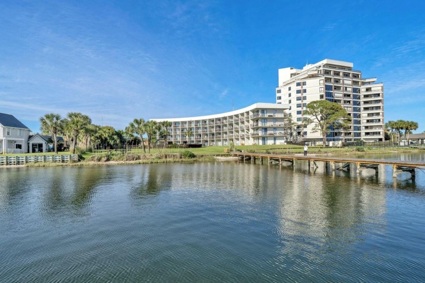 36 Ft BOAT SLIP INCLUDED! Enjoy breathtaking views of the Sound - Beach Condo for sale in Fort Walton Beach, Florida on Beachhouse.com
