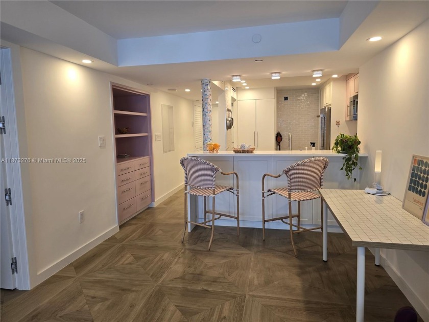 Fully remodeled residence located in a building with direct - Beach Condo for sale in Miami Beach, Florida on Beachhouse.com