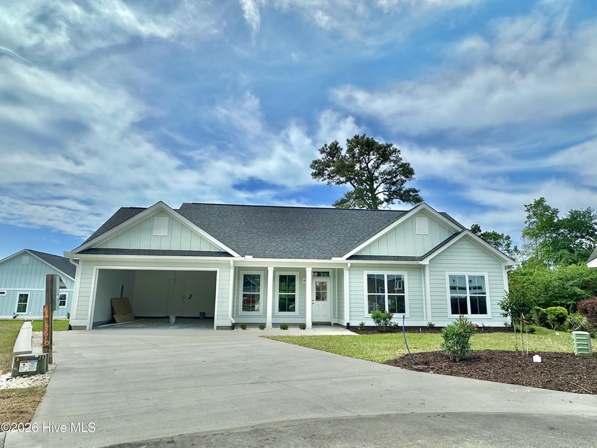 Experience exceptional quality and attention to detail in this - Beach Home for sale in Ocean Isle Beach, North Carolina on Beachhouse.com