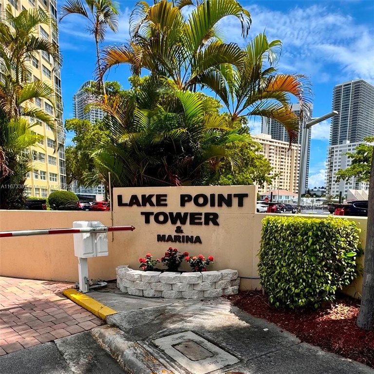 Lake Point Tower condominium and marina. Beautiful condo - Beach Condo for sale in Hallandale Beach, Florida on Beachhouse.com