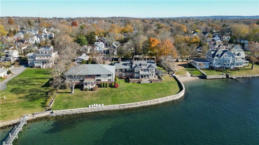 WATERFRONT CONDOMINIUM!  Presenting a rare opportunity for - Beach Condo for sale in Bristol, Rhode Island on Beachhouse.com