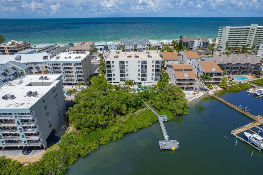 END UNIT w gorgeous water & pool views from private balcony. 1st - Beach Condo for sale in Indian Shores, Florida on Beachhouse.com