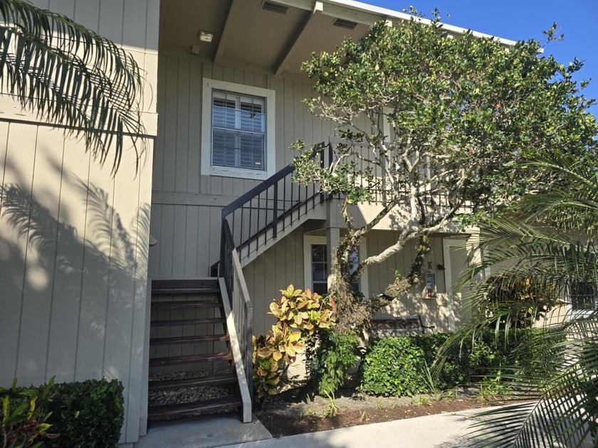 Wow! RARELY AVAILABLE and highly sought after SPACIOUS 1 BR 1.5 - Beach Condo for sale in Jupiter, Florida on Beachhouse.com