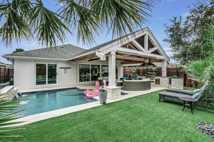 One of the best appointed Homes in the sought after hidden jewel - Beach Home for sale in Miramar Beach, Florida on Beachhouse.com