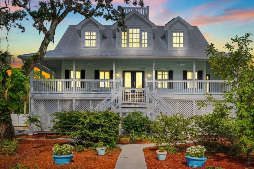 PRICE REDUCTION! Now priced below value, this is your chance to - Beach Home for sale in Oldsmar, Florida on Beachhouse.com