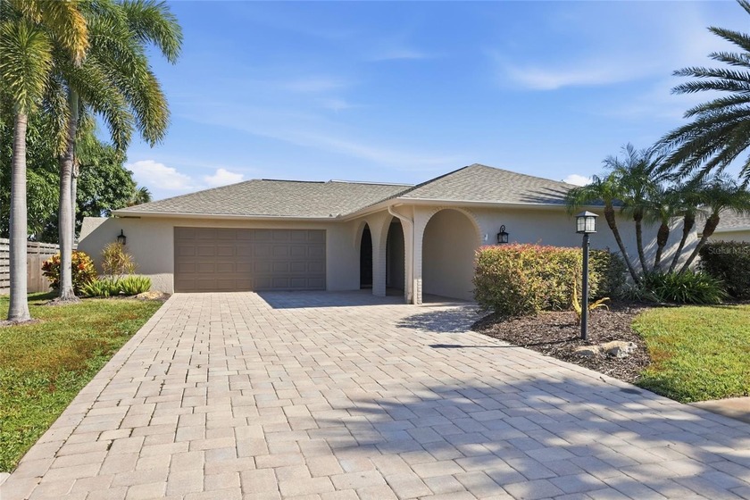 Welcome to this beautifully updated 3-bedroom, 2-bathroom home - Beach Home for sale in Sarasota, Florida on Beachhouse.com