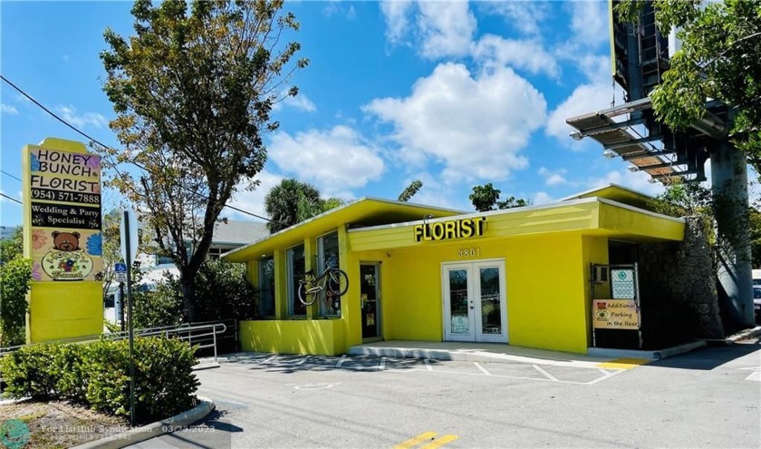 Prominently located freestanding retail/ office building with - Beach Commercial for sale in Pompano Beach, Florida on Beachhouse.com