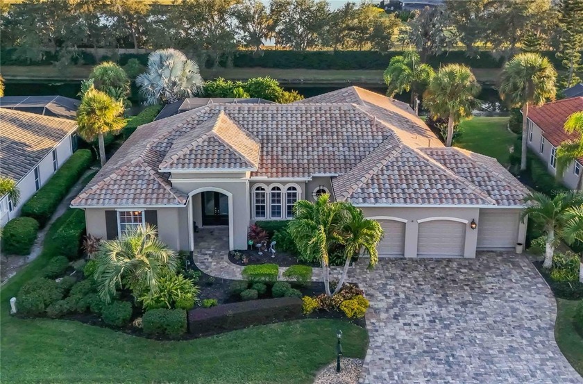 Your exclusive, relaxed lifestyle awaits in this elegant, 4 - Beach Home for sale in Bradenton, Florida on Beachhouse.com