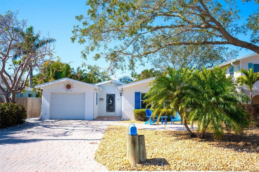 This beautifully renovated beach home is just a short walk to - Beach Home for sale in Indian Rocks Beach, Florida on Beachhouse.com