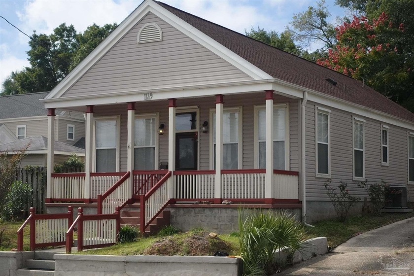 The PERFECT location!  This light and bright cottage is the - Beach Home for sale in Pensacola, Florida on Beachhouse.com
