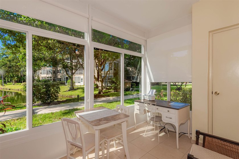PRICE REDUCE. Beautiful condo in Hawaiian Gardens phase 3 in - Beach Condo for sale in Lauderdale Lakes, Florida on Beachhouse.com