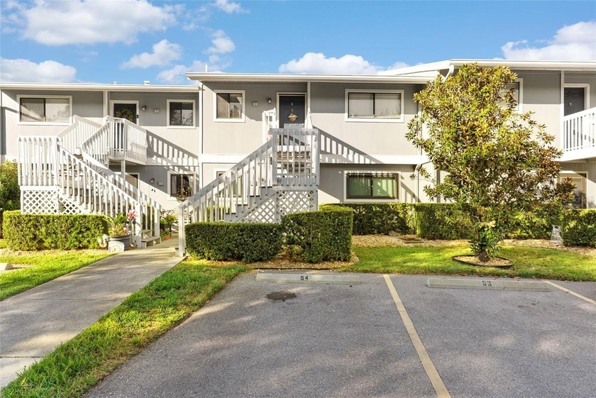 This inviting 2 bedroom, 2 bath condo sits on the second floor - Beach Condo for sale in Bradenton, Florida on Beachhouse.com