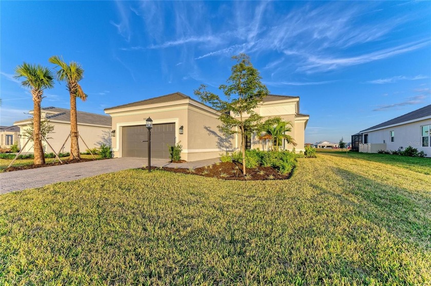 Move-in ready and available for immediate closing, never - Beach Home for sale in Lakewood Ranch, Florida on Beachhouse.com