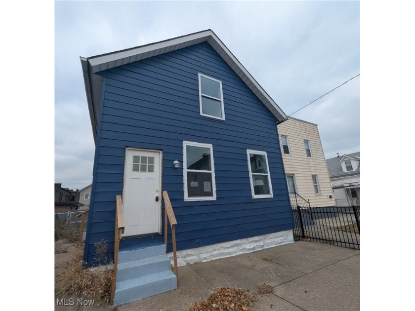 An opportunity to own a 3 bedroom, 2 1/2 bath home in the Gordon - Beach Home for sale in Cleveland, Ohio on Beachhouse.com