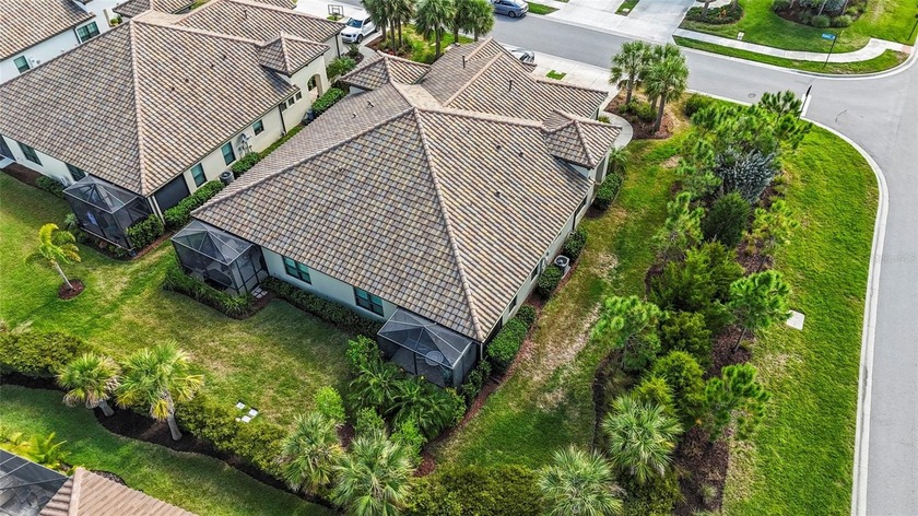 Under contract-accepting backup offers. Welcome to resort-style - Beach Home for sale in Nokomis, Florida on Beachhouse.com