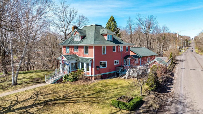 An updated, stately Victorian manor like this is a rare find. A - Beach Home for sale in Chassell, Michigan on Beachhouse.com