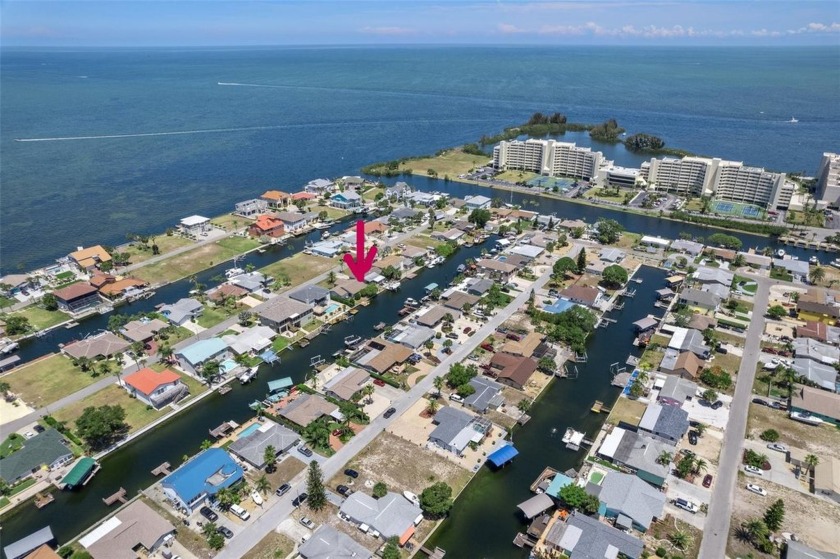 GREAT INVESTMENT OPPORTUNITY! 3 Bedroom, 2 Bath, 1 car garage - Beach Home for sale in Hudson, Florida on Beachhouse.com