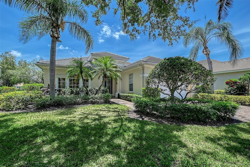 Welcome to this beautifully maintained 2-bedroom, 2-bath home - Beach Home for sale in University Park, Florida on Beachhouse.com