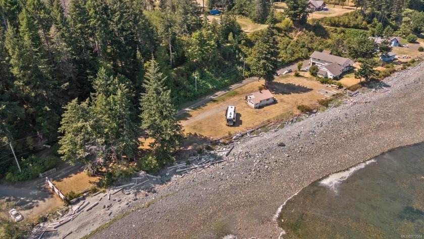 An iconic waterfront property. Here's an amazing opportunity to - Beach Home for sale in Comox,  on Beachhouse.com