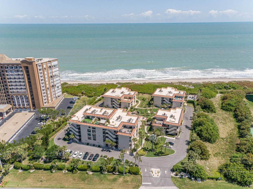 Beachfront 3bed/3bath condo filled with luxury and natural - Beach Condo for sale in Hutchinson Island, Florida on Beachhouse.com