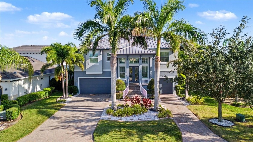Stunning, fully updated RIVER VIEW home in the premier boating - Beach Home for sale in Bradenton, Florida on Beachhouse.com