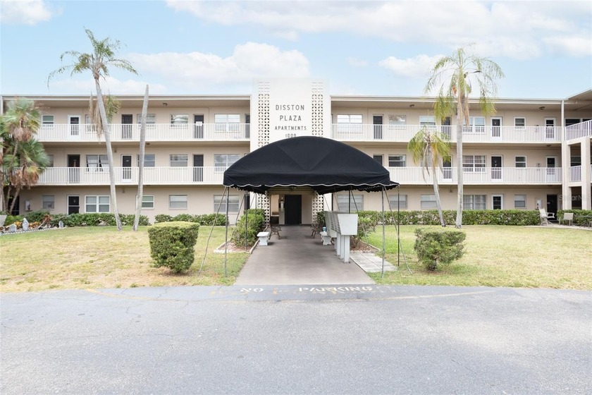 Discover the epitome of city living in this spacious two-bedroom - Beach Condo for sale in St. Petersburg, Florida on Beachhouse.com