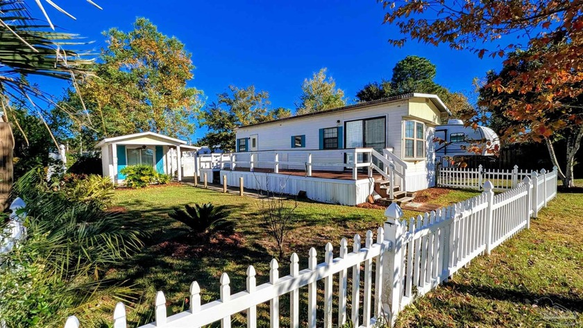 Welcome to your Enchanting Cozy Cottage nestled in the highly - Beach Home for sale in Lillian, Alabama on Beachhouse.com
