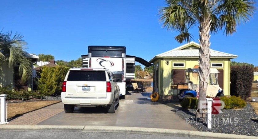 Luxury Class A (15 years or newer & 32' or greater in length) - Beach Lot for sale in Foley, Alabama on Beachhouse.com