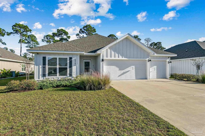 Welcome to Forest Bay Estates! Highly desirable East Gulf Breeze - Beach Home for sale in Gulf Breeze, Florida on Beachhouse.com