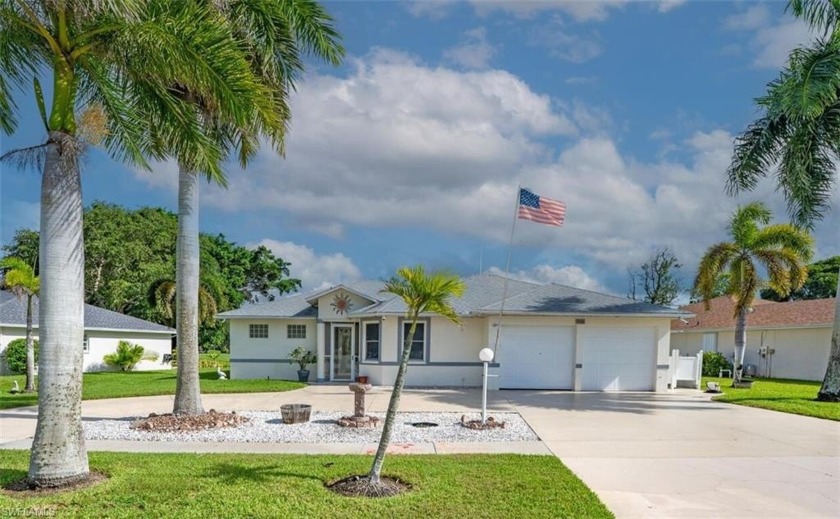 In addition to the 1,630 s/f under air, this attractive 2BR/2BA - Beach Home for sale in Naples, Florida on Beachhouse.com