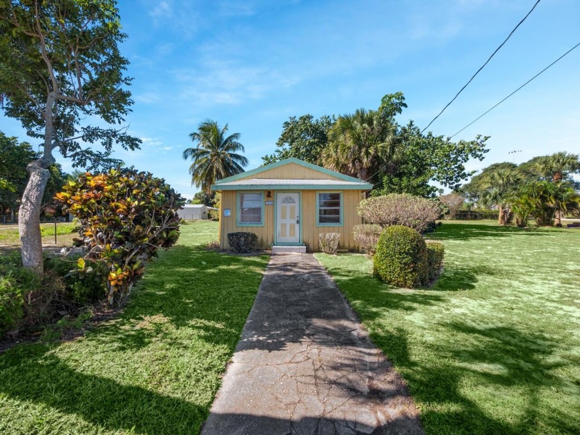Just add love! The possibilities are endless for this quarter - Beach Home for sale in Hobe Sound, Florida on Beachhouse.com