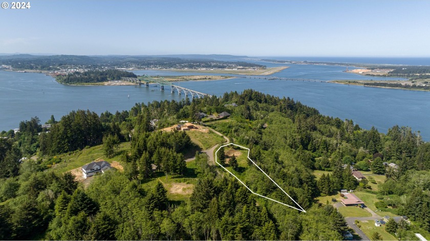 EPIC PANORAMIC VIEW LOT, IN NEWLY DEVELOPED NORTH BAY ESTATES - Beach Lot for sale in North Bend, Oregon on Beachhouse.com