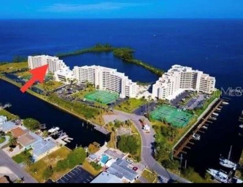 Absolutely gorgeous!  This completely remodeled condo on the - Beach Condo for sale in Hudson, Florida on Beachhouse.com