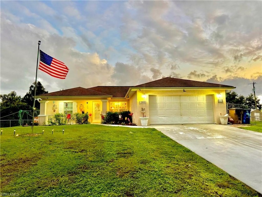 Welcome to your private oasis in Lehigh Acres! This beautifully - Beach Home for sale in Lehigh Acres, Florida on Beachhouse.com