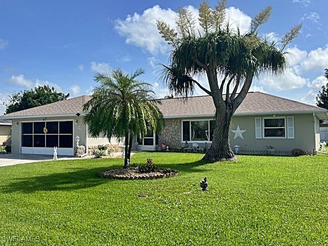 Don't miss this one! Beautifully maintained home located in - Beach Home for sale in Lehigh Acres, Florida on Beachhouse.com