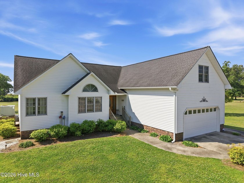 Discover waterfront living! Beautifully situated one-story home - Beach Home for sale in Bath, North Carolina on Beachhouse.com