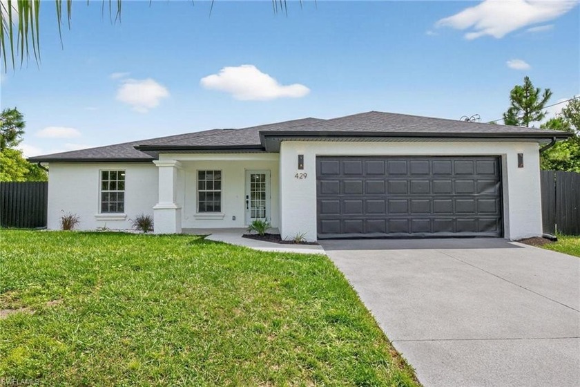 Fully Remodeled 3 Bedroom + Office / 2 Bath Home - New Roof & - Beach Home for sale in Lehigh Acres, Florida on Beachhouse.com