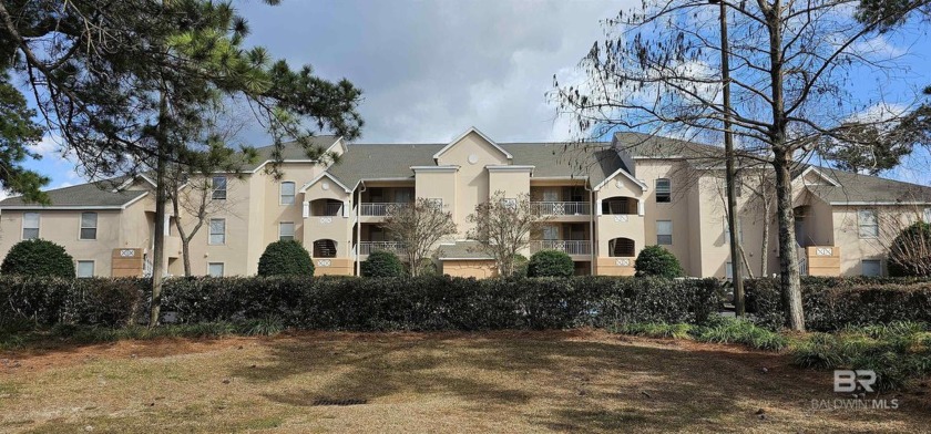 EXQUISITE TOP FLOOR LUXURY GATED CONDO IN THE HEART OF GULF - Beach Home for sale in Gulf Shores, Alabama on Beachhouse.com
