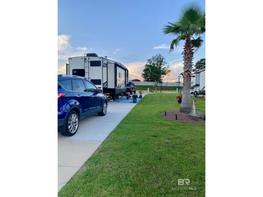 Rare Pull-Thru Lot at an INCREDIBLE VALUE - Lot 140, Lake Osprey - Beach Lot for sale in Elberta, Alabama on Beachhouse.com