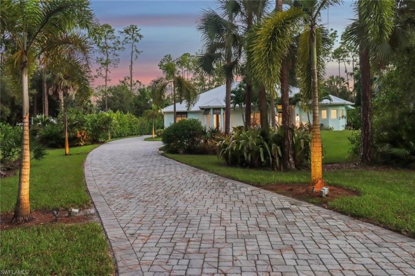 BEACH PREPPER's PARADISE! Newer estate home is a tropical - Beach Home for sale in Naples, Florida on Beachhouse.com