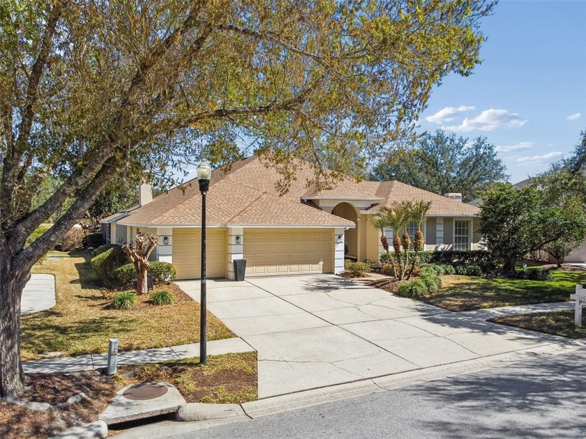 An extraordinary opportunity to own this beautifully appointed - Beach Home for sale in Tampa, Florida on Beachhouse.com