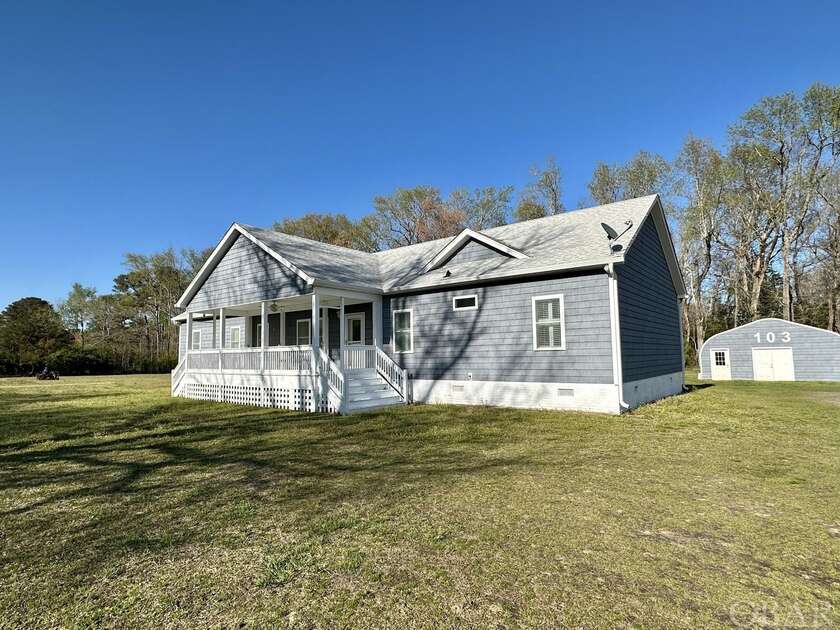 Single Family - Detached - Aydlett, NC Enjoy peace and quiet in - Beach Home for sale in Aydlett, North Carolina on Beachhouse.com
