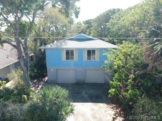 So many possibilities in this spacious, split-level home and - Beach Home for sale in New Smyrna Beach, Florida on Beachhouse.com
